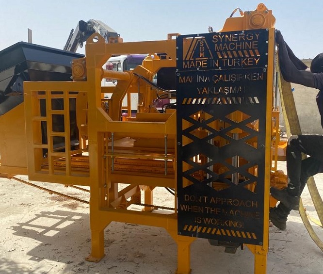 Machine parpaing, Pondeuse a parpaing, Machine fabrication de brique, Prix machine a parpaing, Machine a brique, Machine a brique prix, Machine Brique Manuelle, Prix Machine a Brique, Machine de fabrication de pavé, Prix machine a brique manuelle
